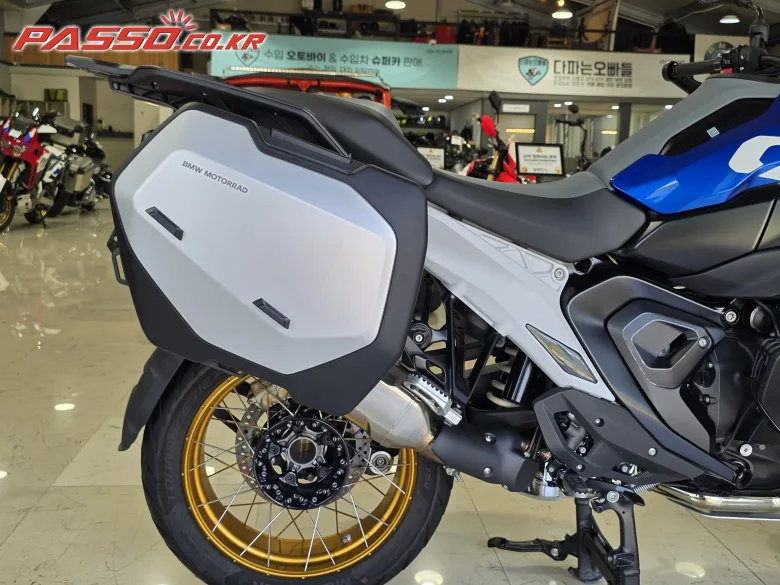 BMW R 1300 GS 2026 화이트 사진 7