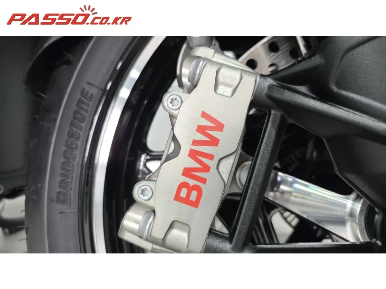 BMW R 1300 RT 2026 블루 사진 6