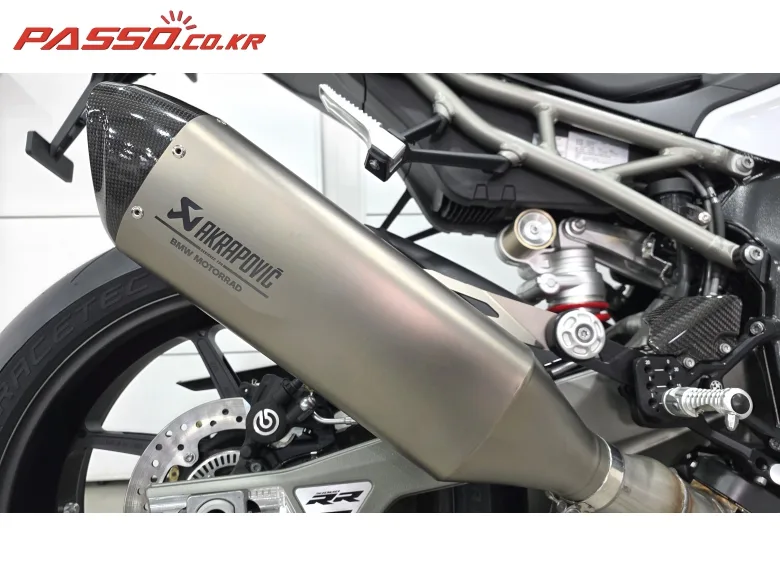 BMW S 1000 RR 2026 화이트 사진 7