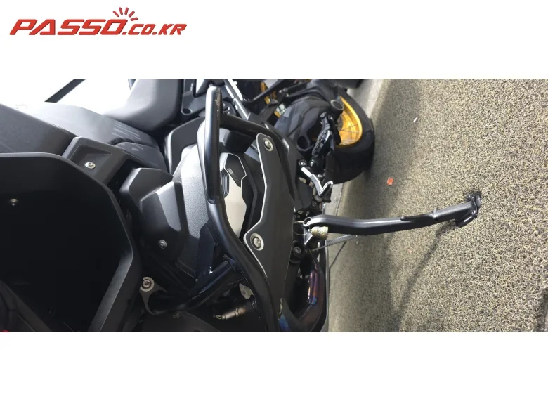 BMW R 1300 GS 어드벤쳐 2026 블랙 사진 7