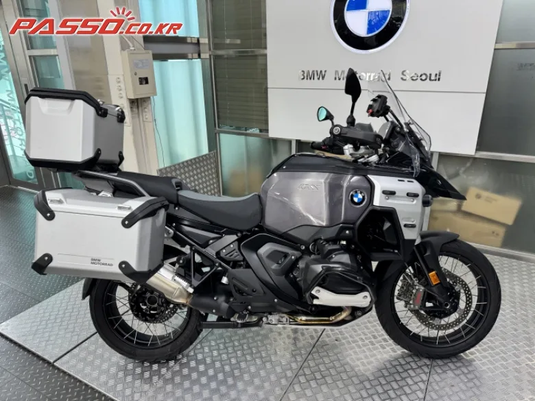 BMW R 1300 GS 어드벤쳐 2026 화이트