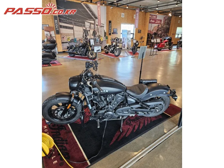 인디언모터사이클 인디안모터사이클 스카우트 바버 2025 블랙 사진 2