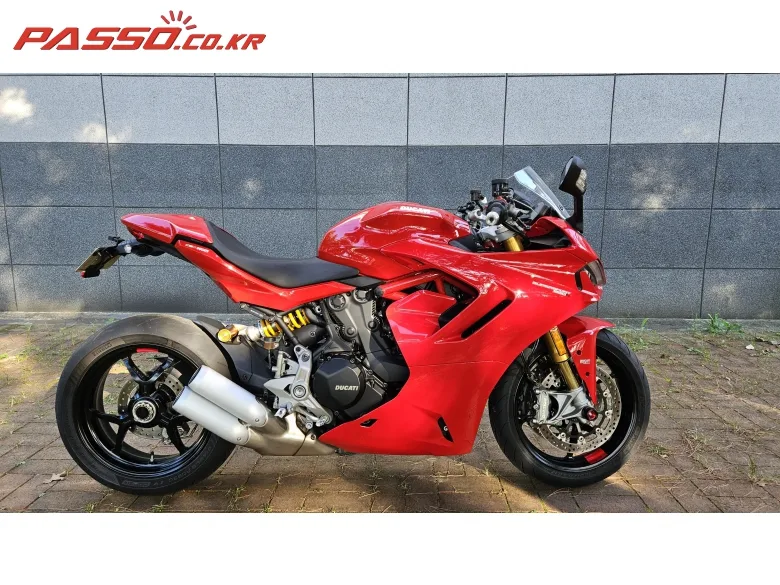두카티 슈퍼스포츠 950 S