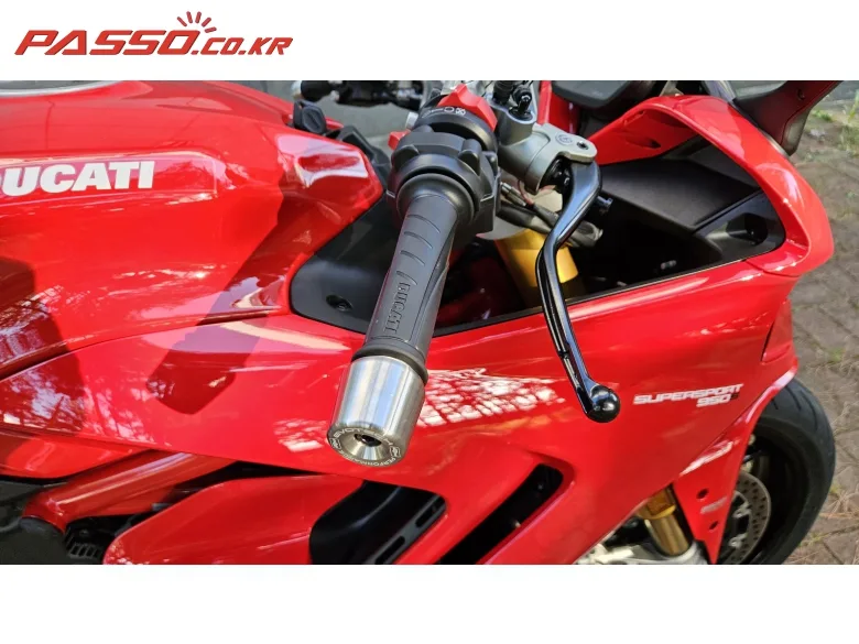 두카티 슈퍼스포츠 950 S 2021 레드 사진 4