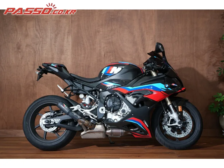 BMW S 1000 RR 2023 블랙 사진 1