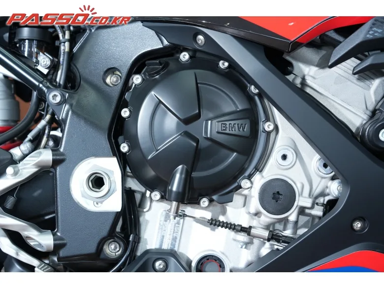 BMW S 1000 RR 2023 블랙 사진 5