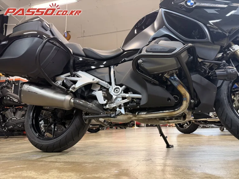 BMW R 1250 RT 2024 블랙 사진 1