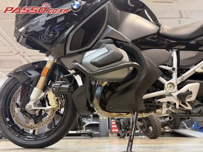BMW R 1250 RT 2024 블랙 사진 5