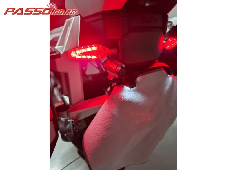 BMW R 1300 GS 어드벤쳐 2025 실버 사진 7