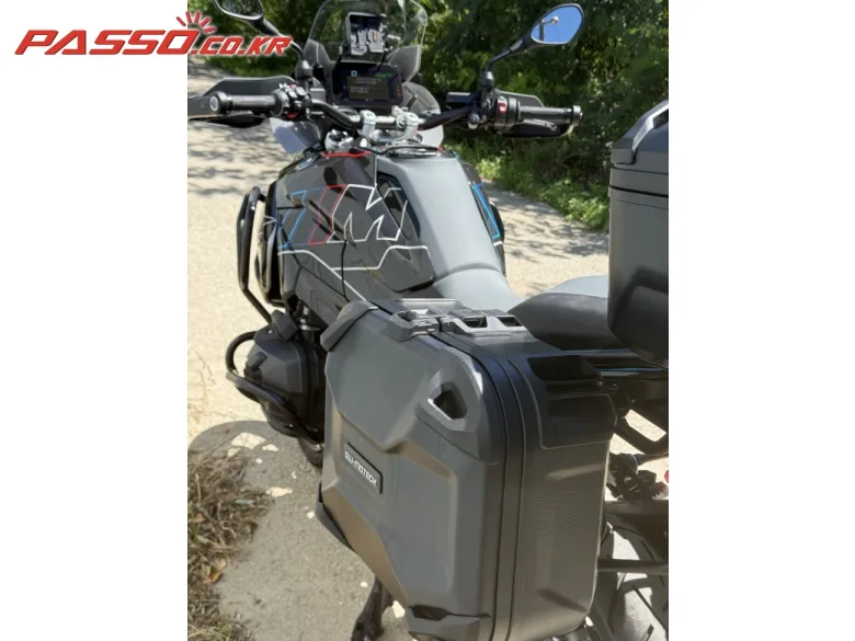 BMW R 1300 GS 2024 블랙 사진 8