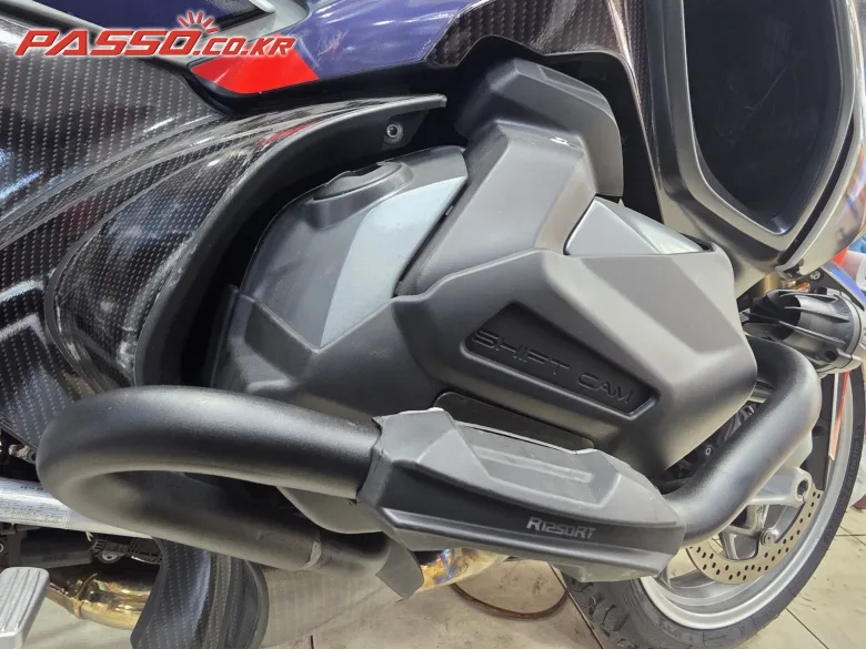 BMW R 1250 RT 2022 블랙 사진 5