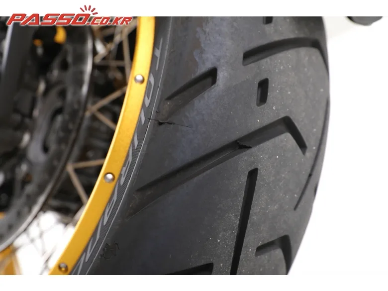BMW R 1300 GS 어드벤쳐 2025 건메탈 사진 5