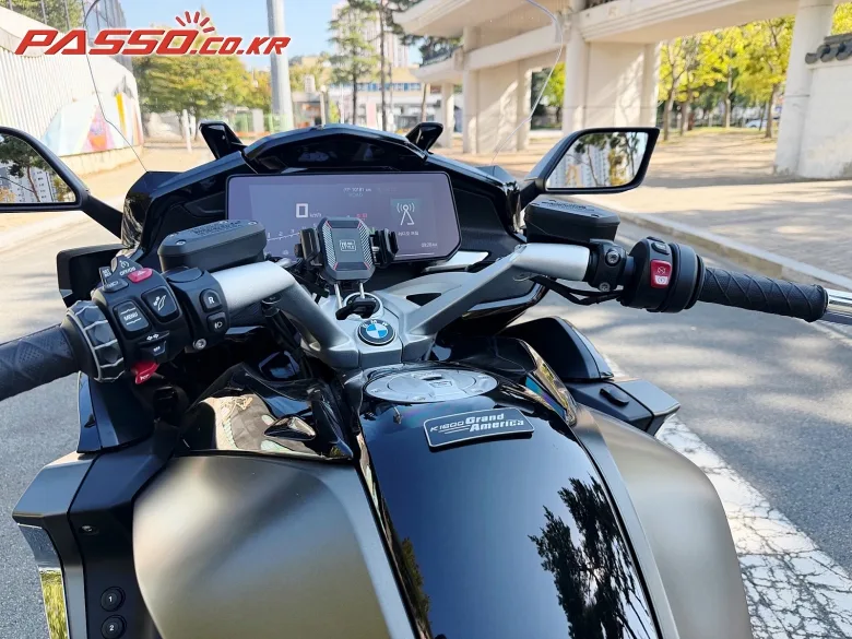 BMW K 1600 그랜드 아메리카 2024 블랙 사진 4