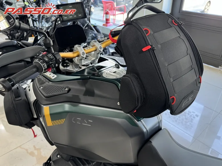 BMW R 1300 GS 어드벤쳐 2026 블루 사진 4