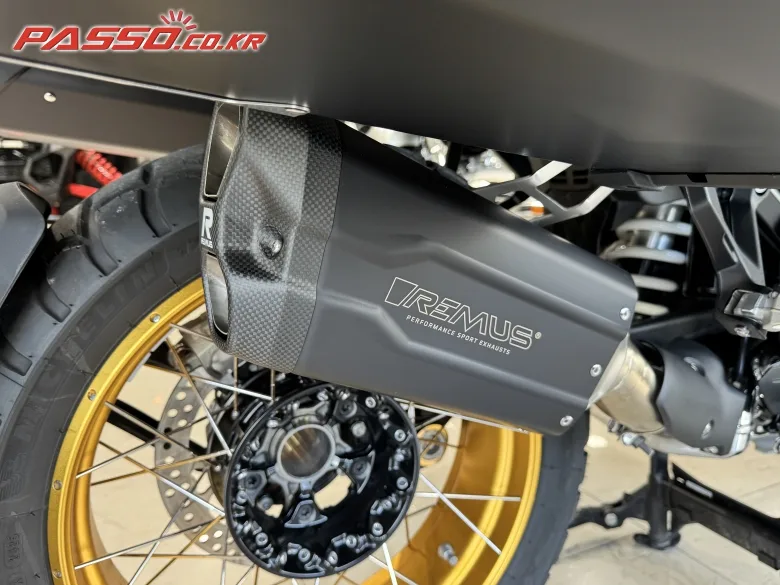 BMW R 1300 GS 어드벤쳐 2026 블루 사진 7