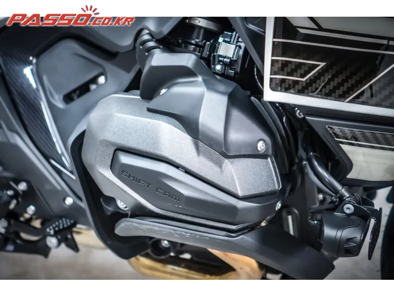 BMW R 1300 RT 2026 화이트 사진 5