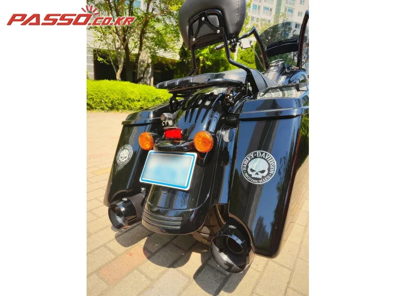 할리데이비슨 로드킹 스페셜 2024 블랙 사진 7