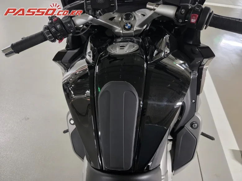BMW K 1600 GTL EXCLUSIVE 2024 블랙 사진 4