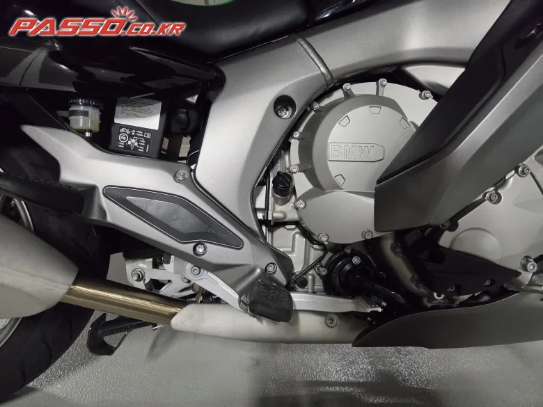 BMW K 1600 GTL EXCLUSIVE 2024 블랙 사진 5