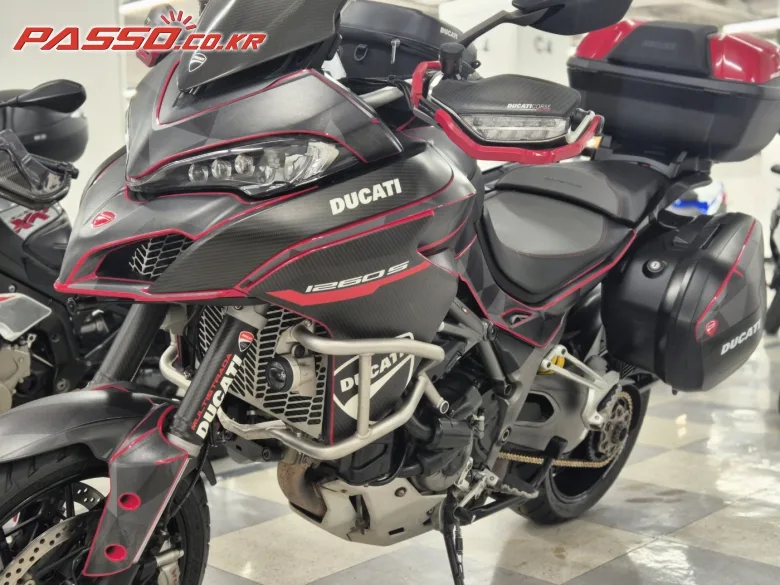 두카티 멀티스트라다 1260 S 2019 버건디 사진 2