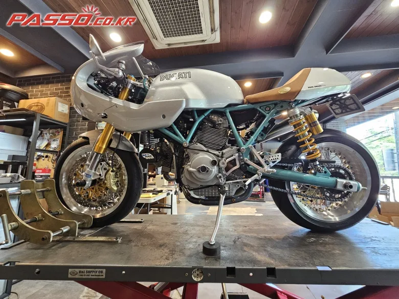 두카티 폴스마트 1000 LE 2006 화이트 사진 2
