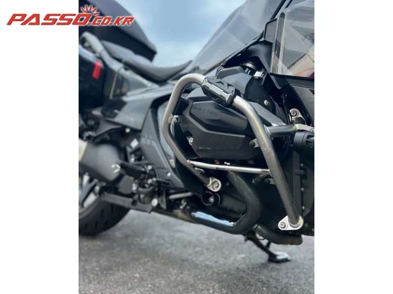 BMW R 1300 RT 2025 블랙 사진 5