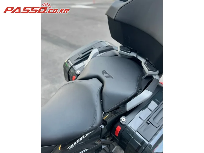BMW R 1300 RT 2025 블랙 사진 6