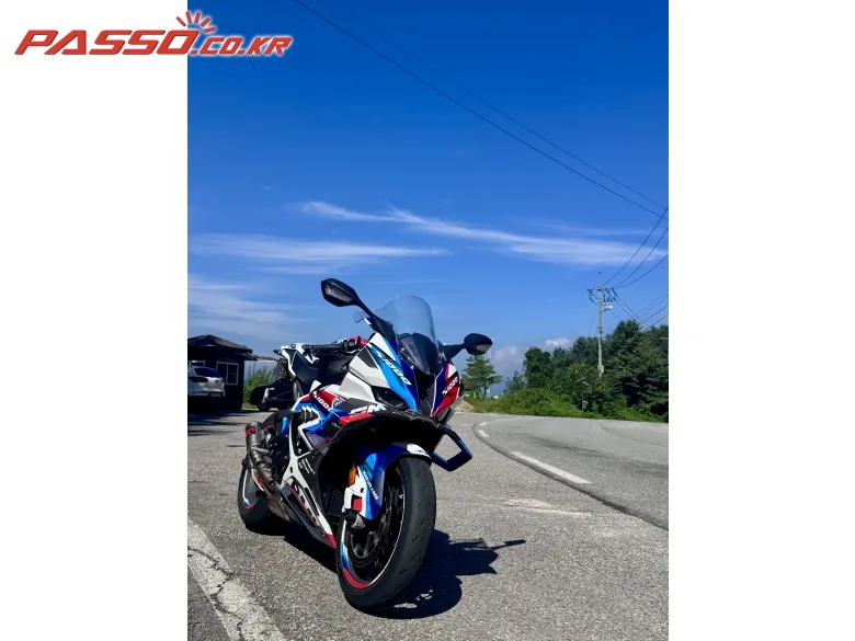 BMW S 1000 RR 2025 화이트 사진 6