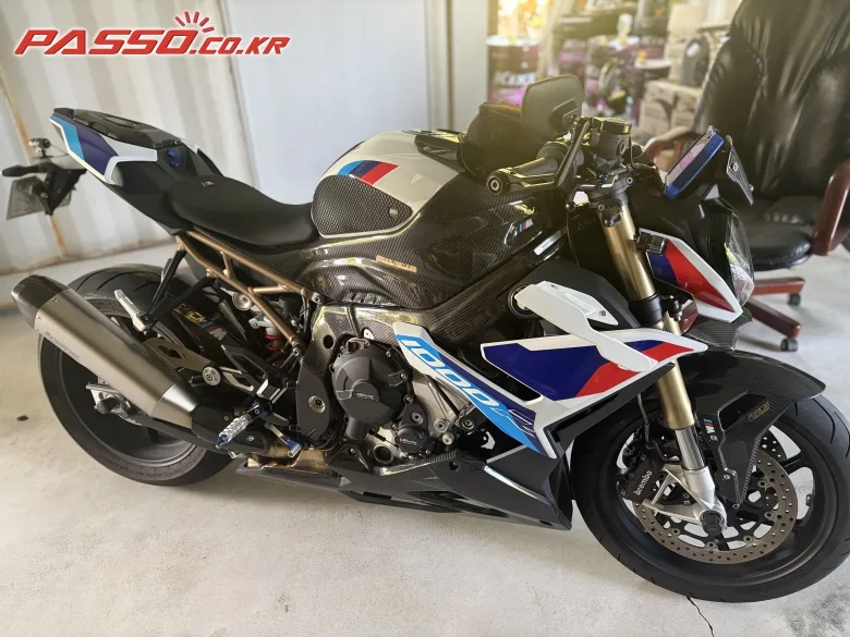 BMW S 1000 R 2024 블랙 사진 1