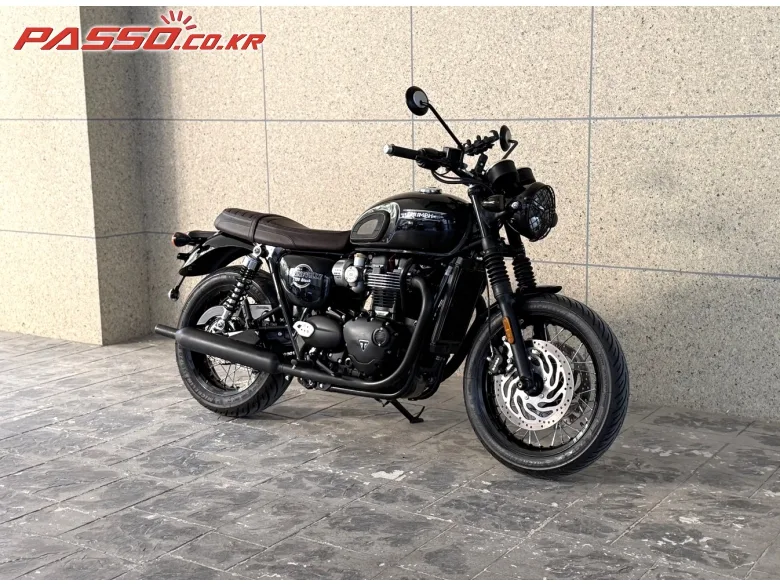 트라이엄프 본네빌 T120 블랙 2026 블랙 사진 6