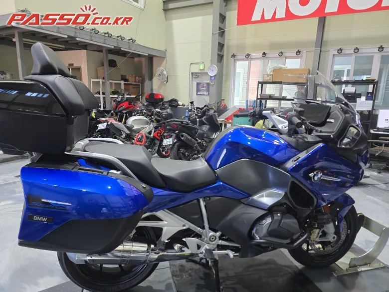BMW R 1250 RT 2023 블루 사진 1