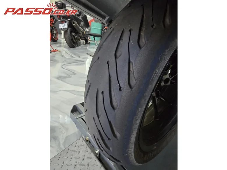 BMW R 1250 RT 2023 블루 사진 7