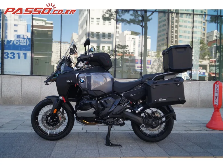 BMW R 1300 GS 어드벤쳐 2025 건메탈 사진 2