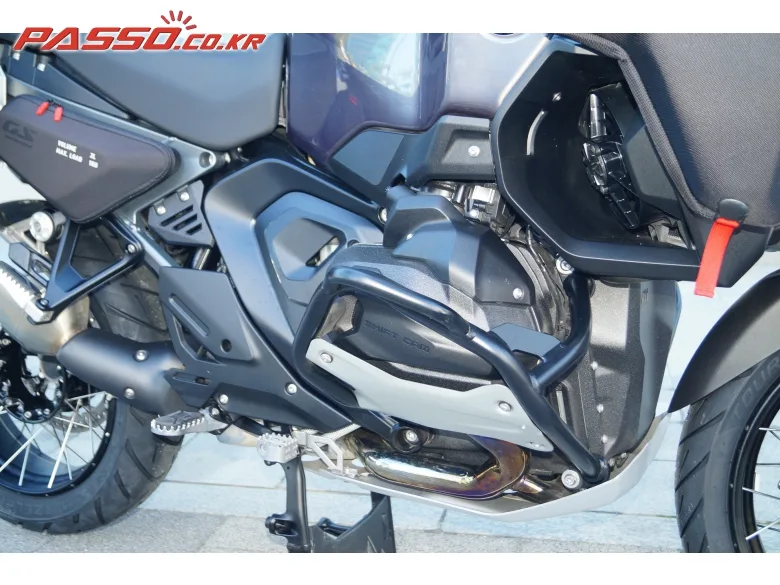 BMW R 1300 GS 어드벤쳐 2025 건메탈 사진 5