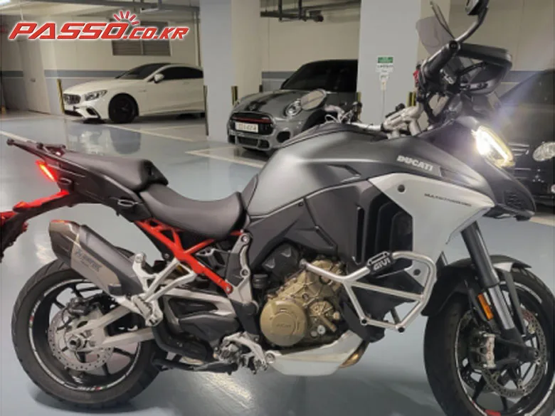 두카티 멀티스트라다 V4 S 2021 실버 사진 1