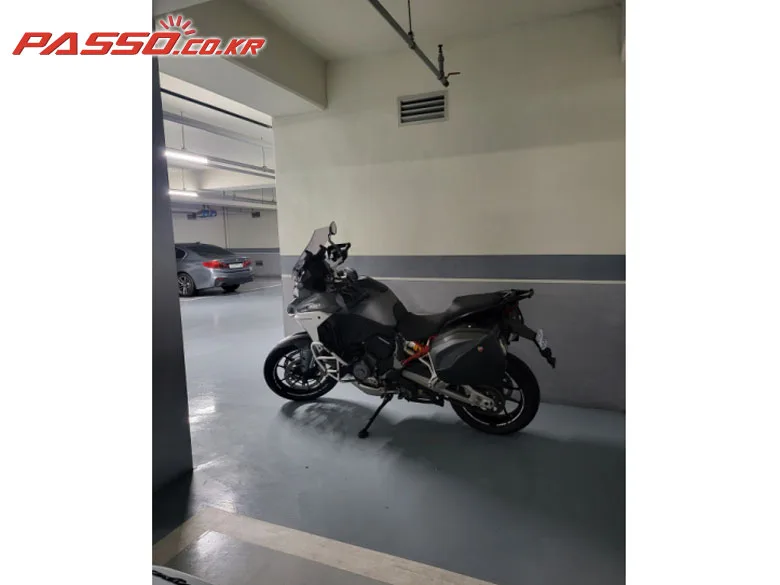 두카티 멀티스트라다 V4 S 2021 실버 사진 2
