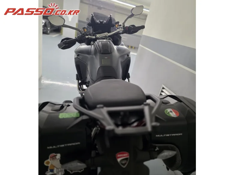 두카티 멀티스트라다 V4 S 2021 실버 사진 3