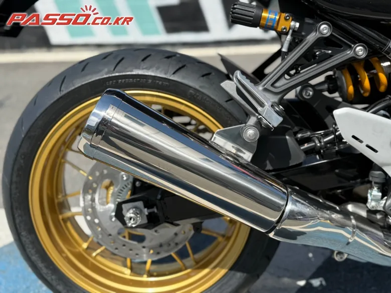 가와사키 Z 900 RS SE 스페셜 에디션 2027 레드 사진 7