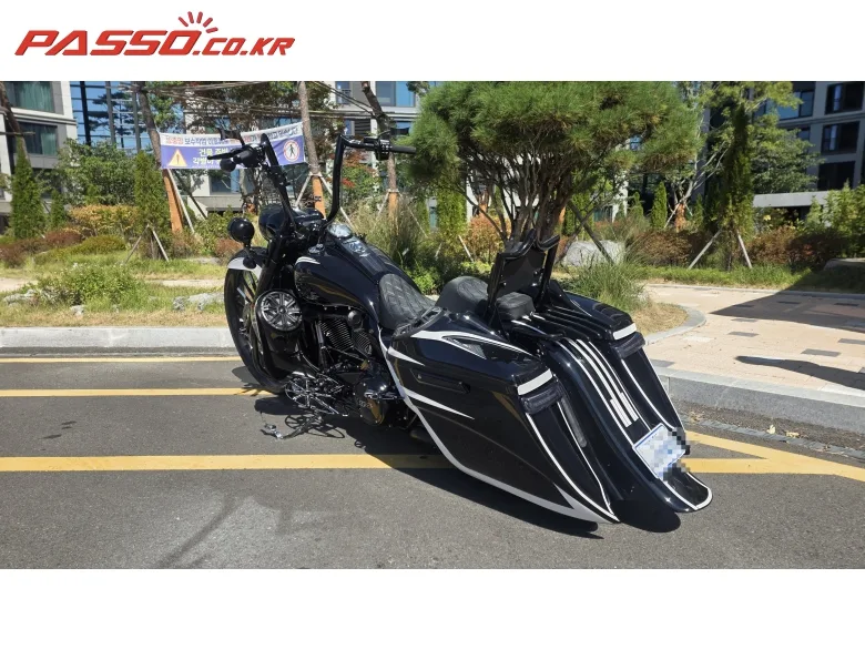 할리데이비슨 로드킹 스페셜 2021 블랙 사진 5