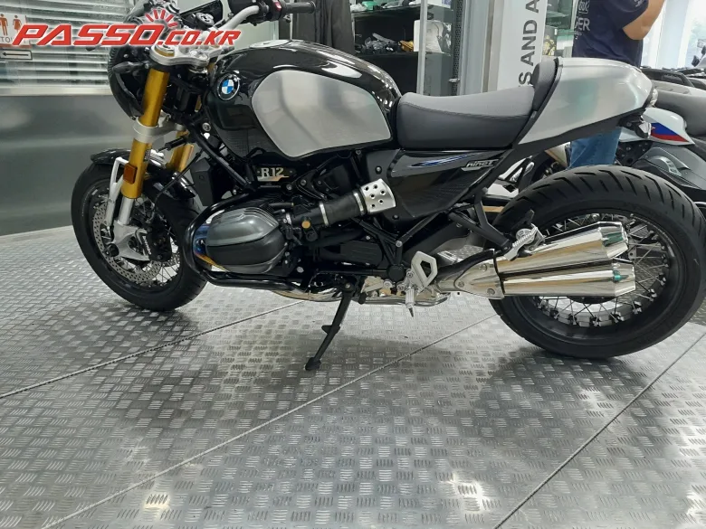 BMW R 12 나인 티 2025 화이트 사진 2