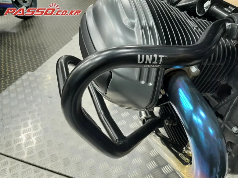 BMW R 12 나인 티 2025 화이트 사진 5