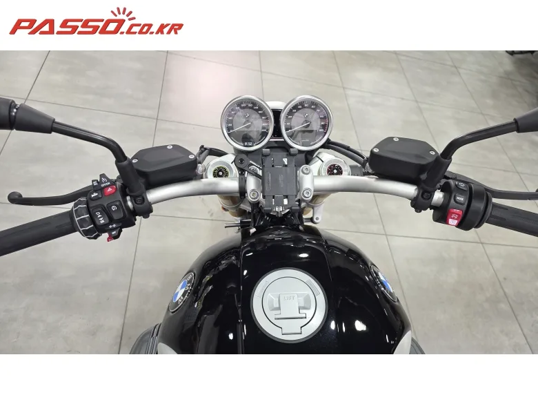 BMW R 12 나인 티 2026 2026 실버 사진 4