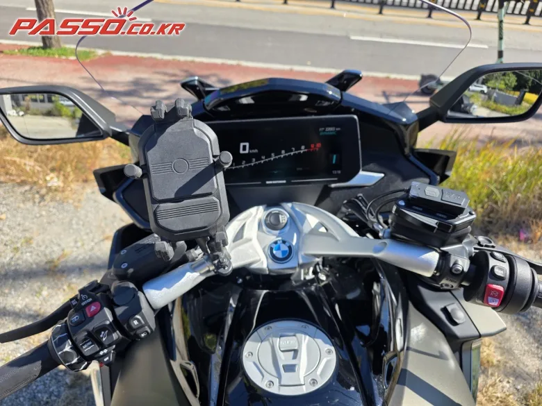 BMW K 1600 그랜드 아메리카 2022 실버 사진 4