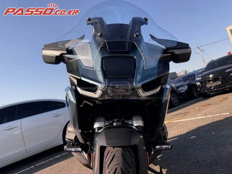 BMW R 1300 RT 2026 건메탈 사진 3