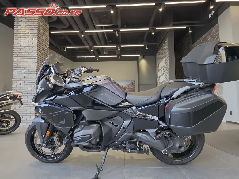 BMW R 1300 RT 2025 블랙 사진 3