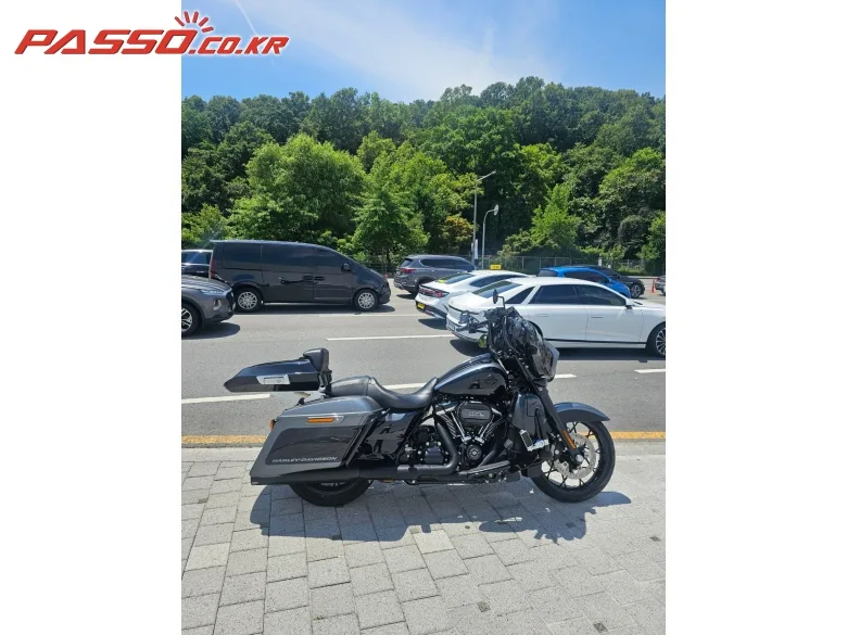 할리데이비슨 스트리트 글라이드 스페셜 2021 블랙 사진 1