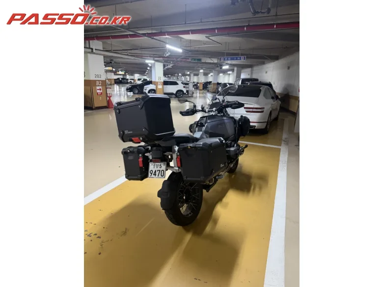BMW R 1300 GS 어드벤쳐 2026 블랙 사진 5