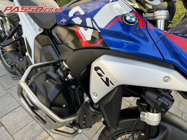 BMW R 1300 GS 2023 블루 사진 4