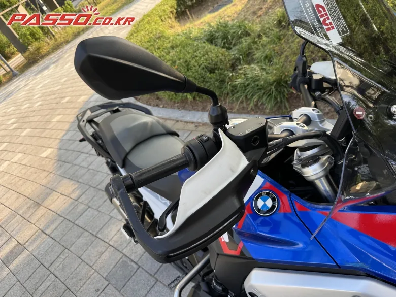 BMW R 1300 GS 2023 블루 사진 5