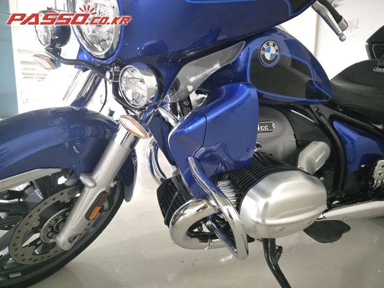 BMW R 18 트랜스컨티넨탈 2025 블루 사진 5